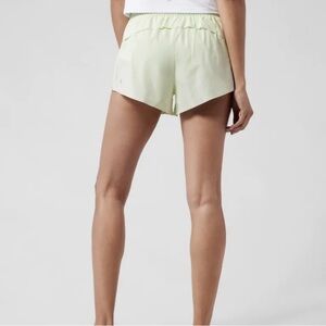 Athleta Women's Mint Green Hustle 3” Shorts